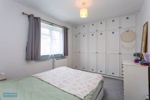 Bedroom- click for photo gallery